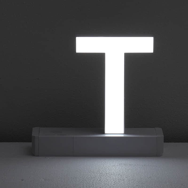 Lettre Led T